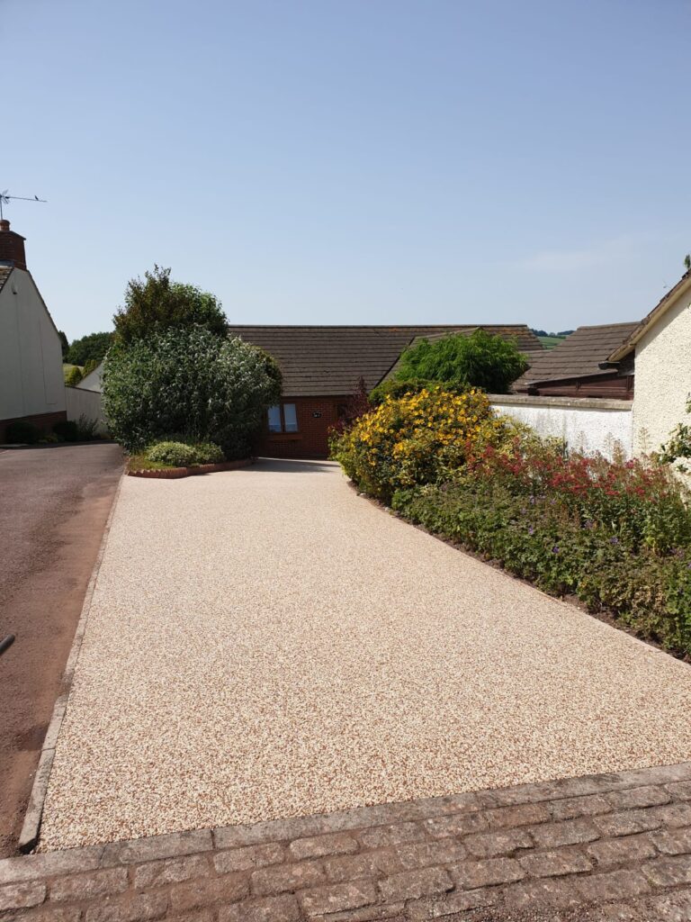 Resin Driveway in the colour Kynance