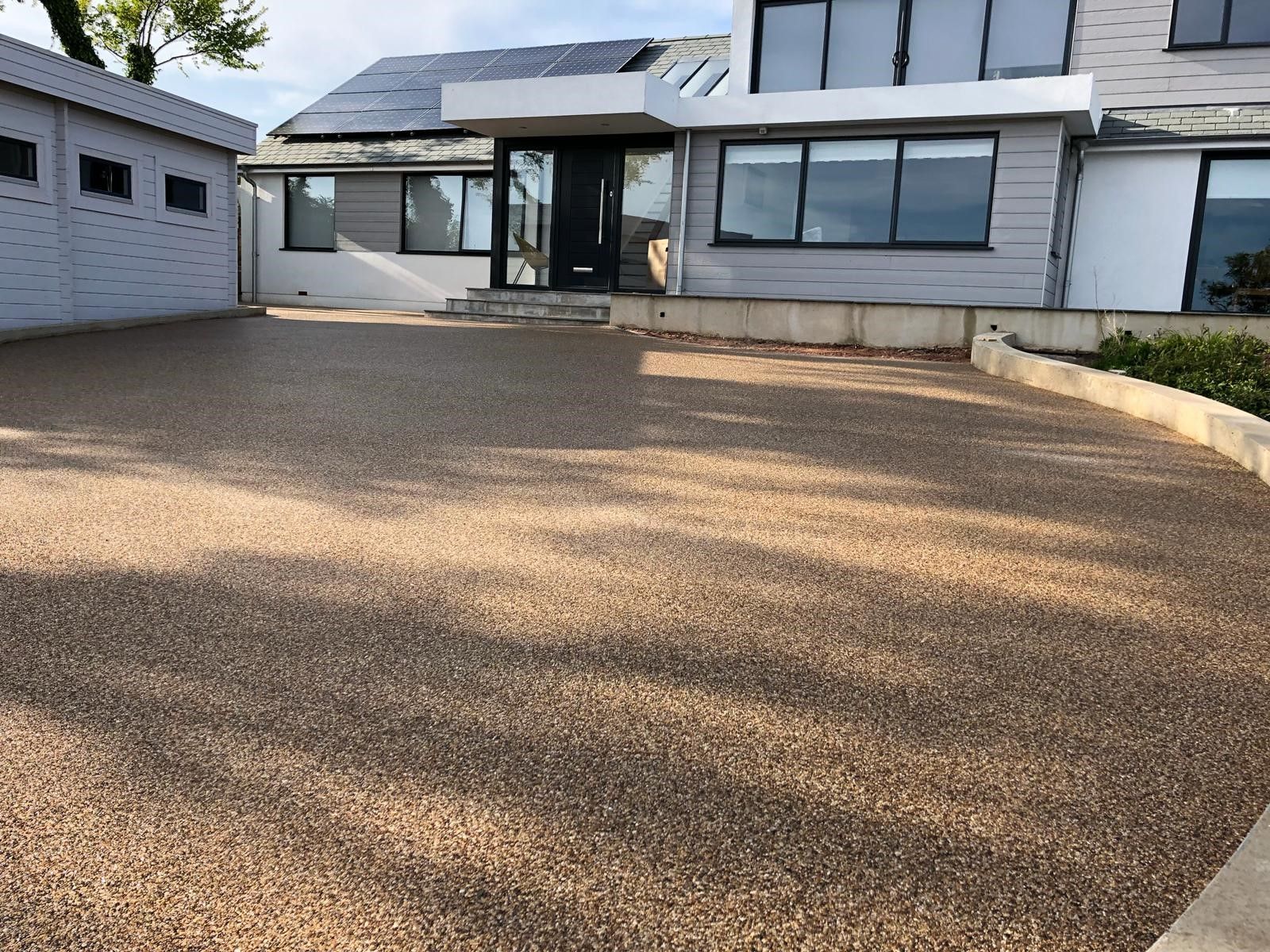 example of a resin bound driveway